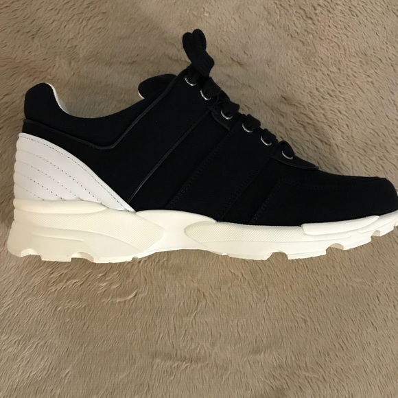 New in box Chanel 17c sneakers, size 9. Never worn - Picture 7 of 8
